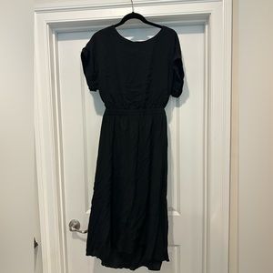 Loft Dress Size Large….gently worn and in great condition.